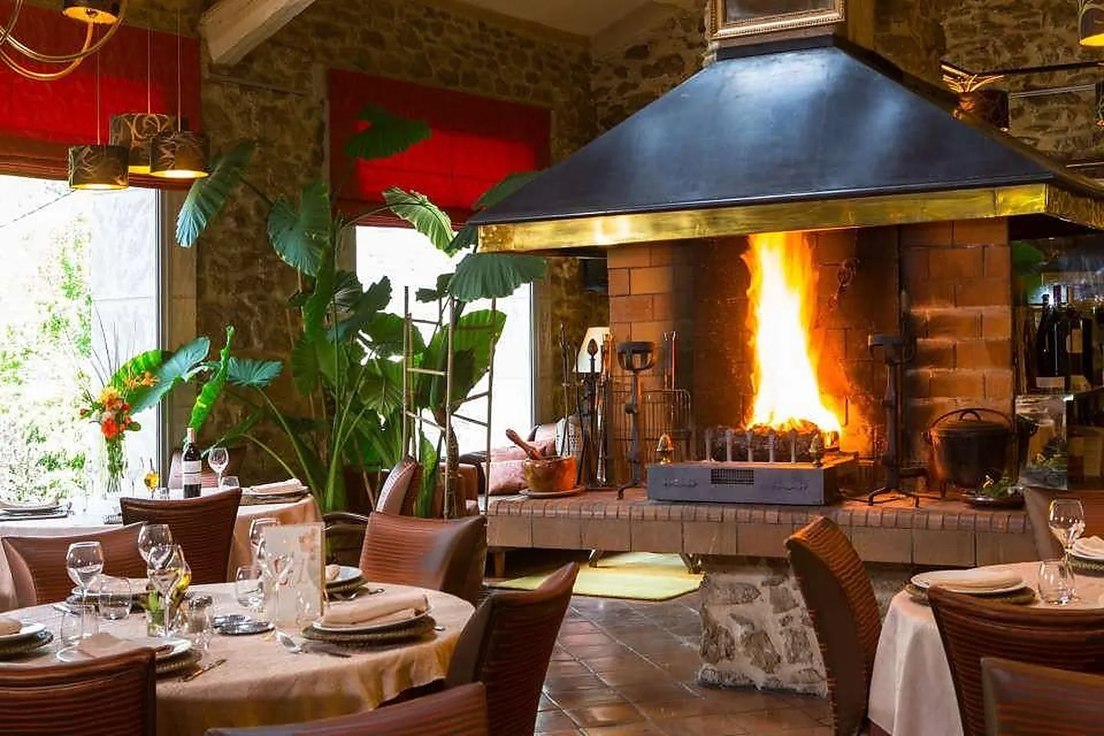 Lieux événementiels, LA CAMPAGNE ST LAZARE EN LUBERON