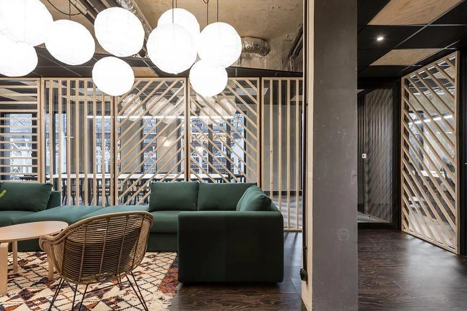 Lieux événementiels, LA CANTINE