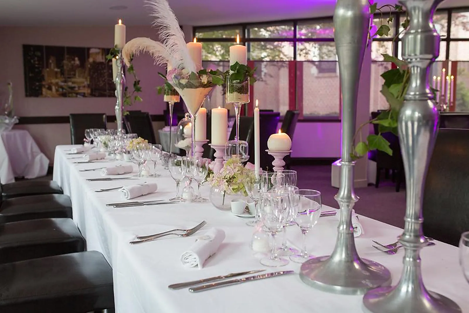 Lieux événementiels, LA CARTE