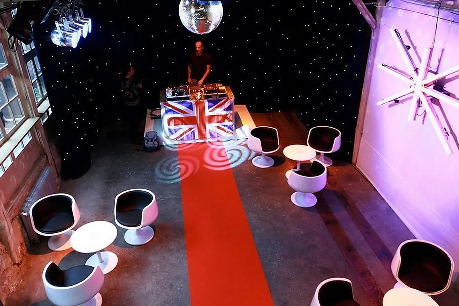 Lieux événementiels, LA CARTONNERIE