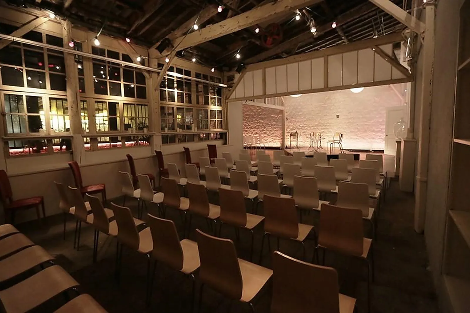 Lieux événementiels, LA CARTONNERIE