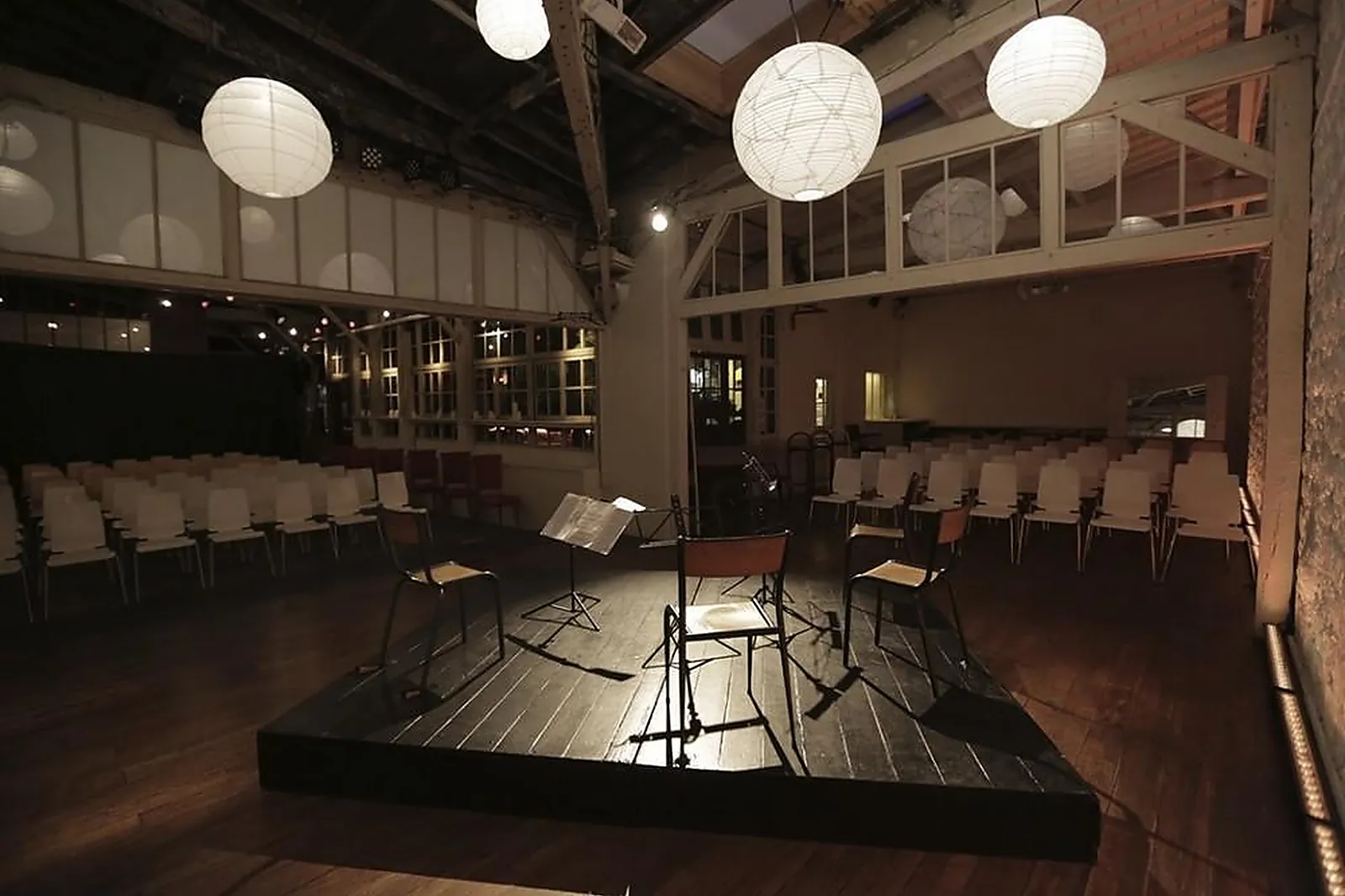 Lieux événementiels, LA CARTONNERIE