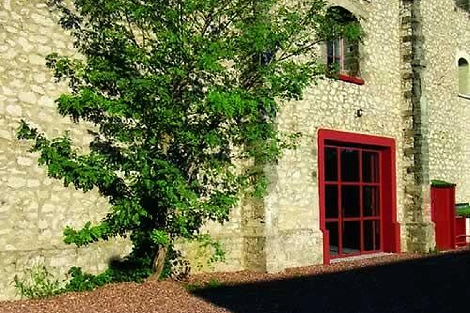 Lieux événementiels, LA CAVE SAINT JUST