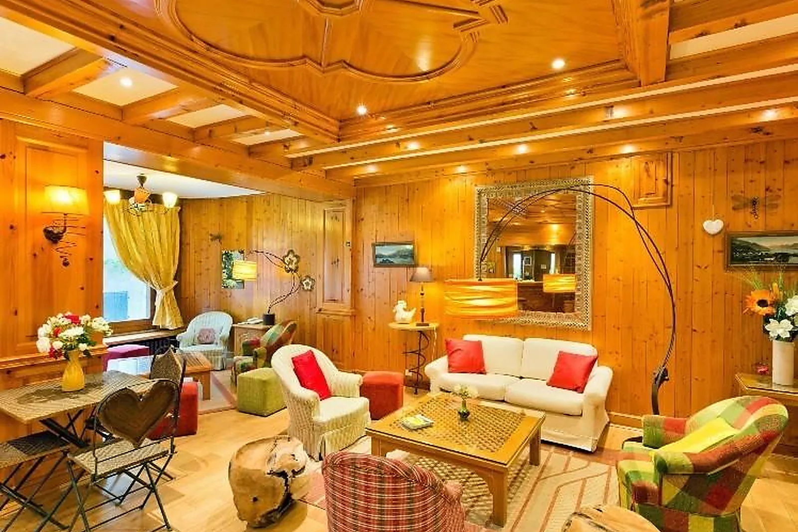 Lieux événementiels, LA CHARPENTERIE