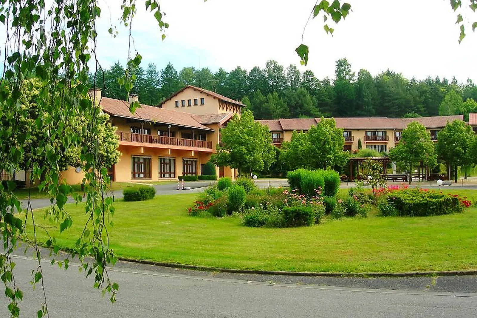 Lieux événementiels, LA CHÂTAIGNERAIE CANTAL