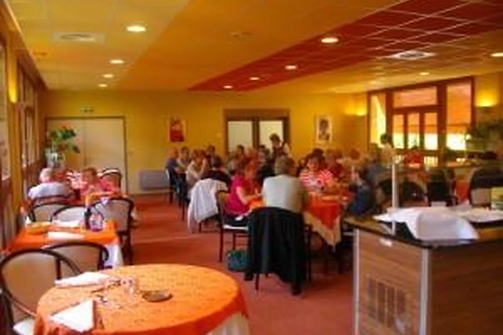 Lieux événementiels, LA CHÂTAIGNERAIE CANTAL