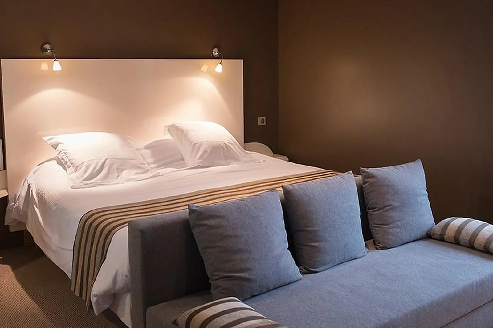 Lieux événementiels, LA CHAUMIÈRE