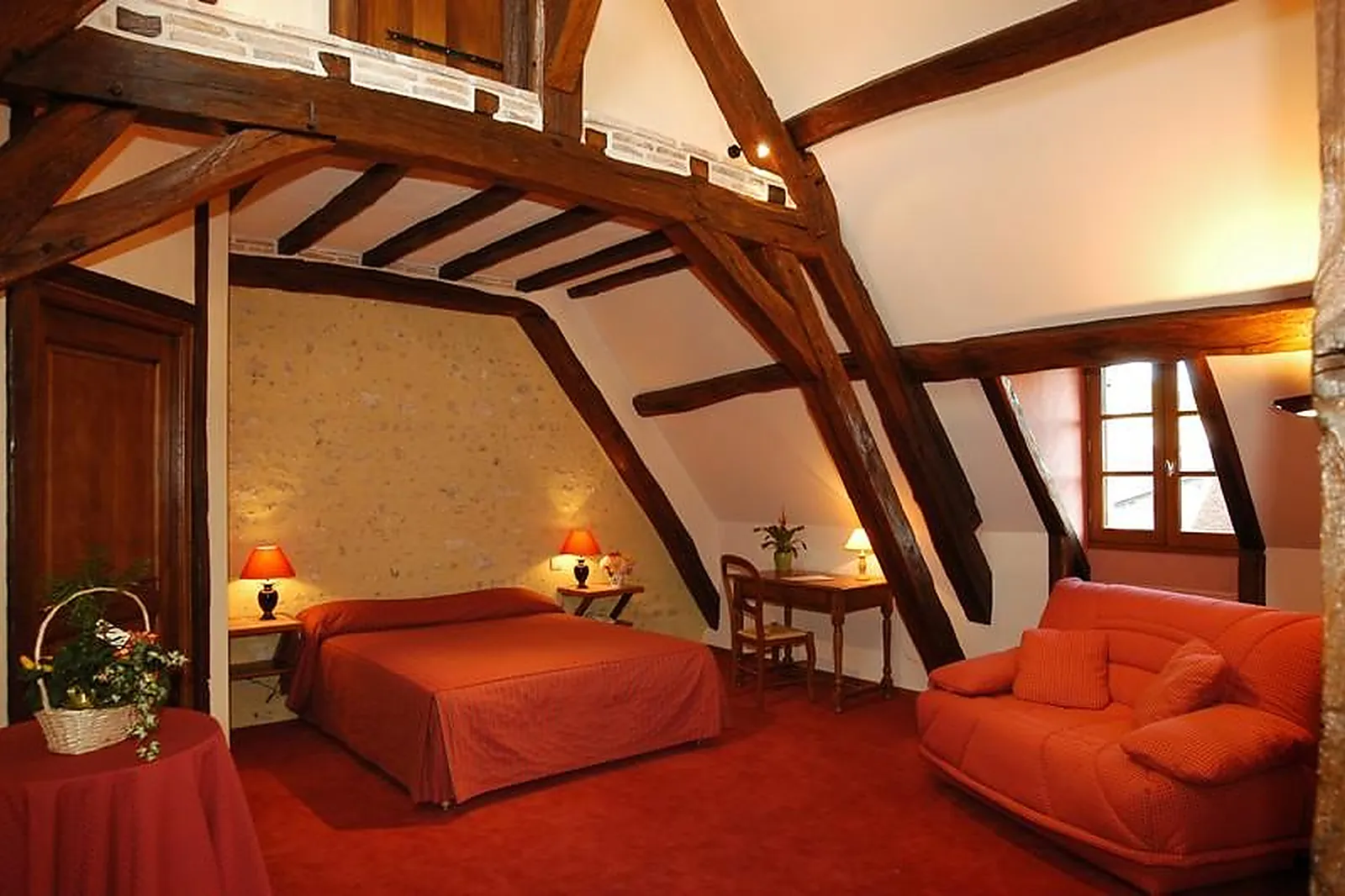 Lieux événementiels, LA CHAUMIÈRE HÔTEL RESTAURANT