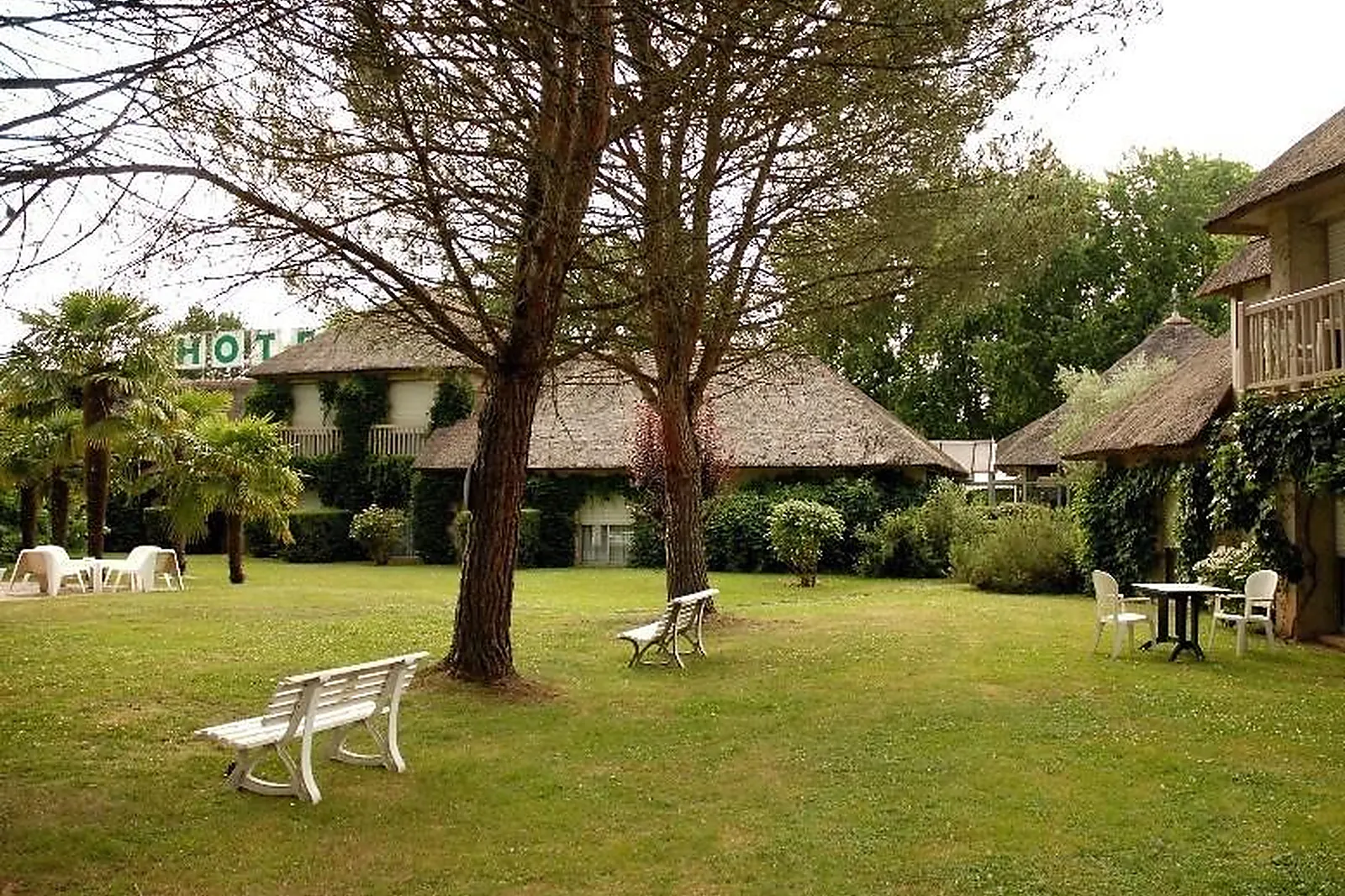 Lieux événementiels, LA CHAUMIÈRE DU BOIS