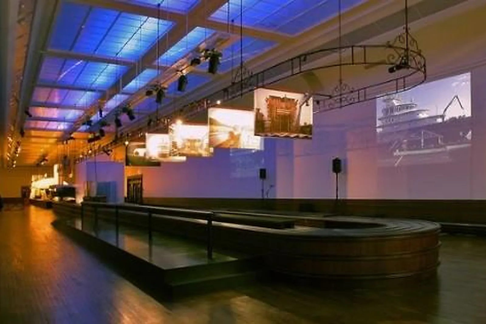 Lieux événementiels, LA CITÉ DE LA MER