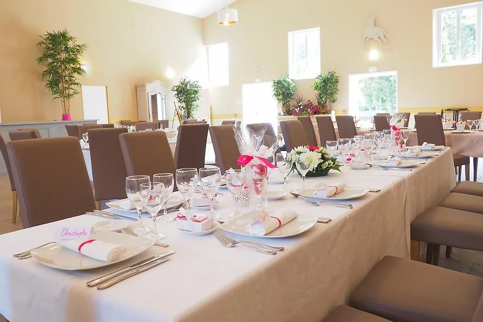 Lieux événementiels, LA CLAIRE FONTAINE