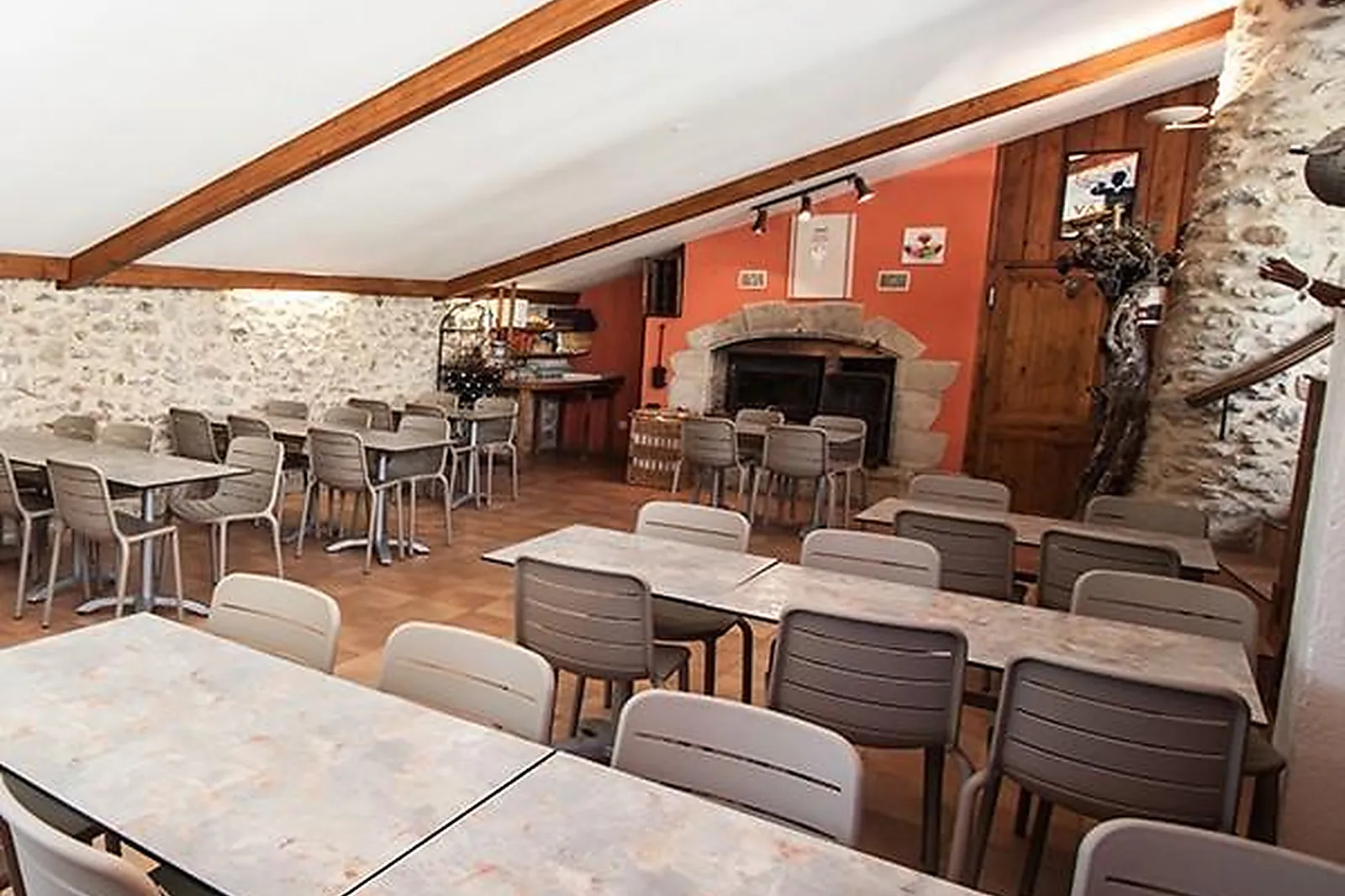 Lieux événementiels, LA CLÉ DES CHAMPS MONTREAL