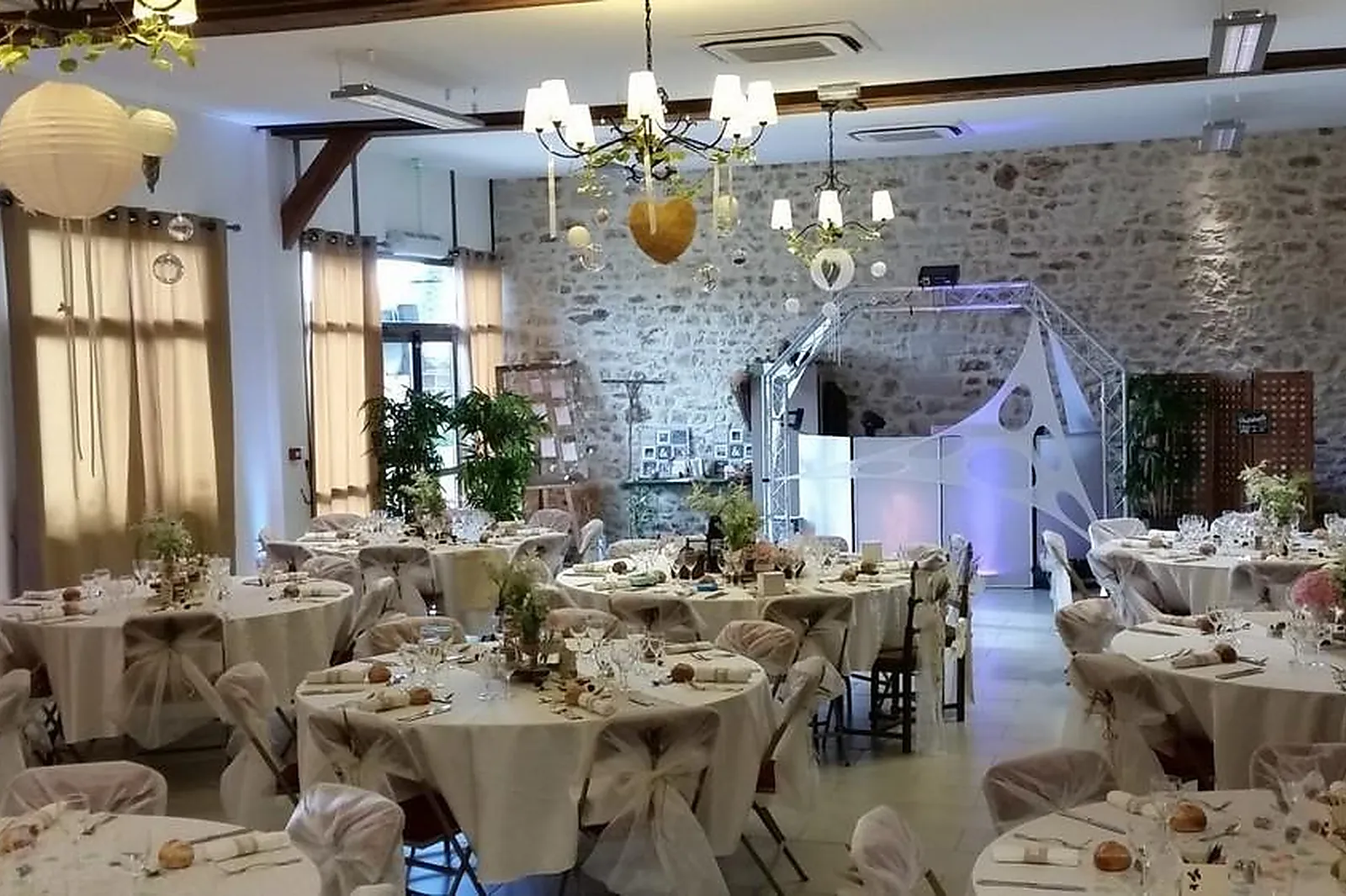 Lieux événementiels, LA CLOSERIE DE MONTGERMONT