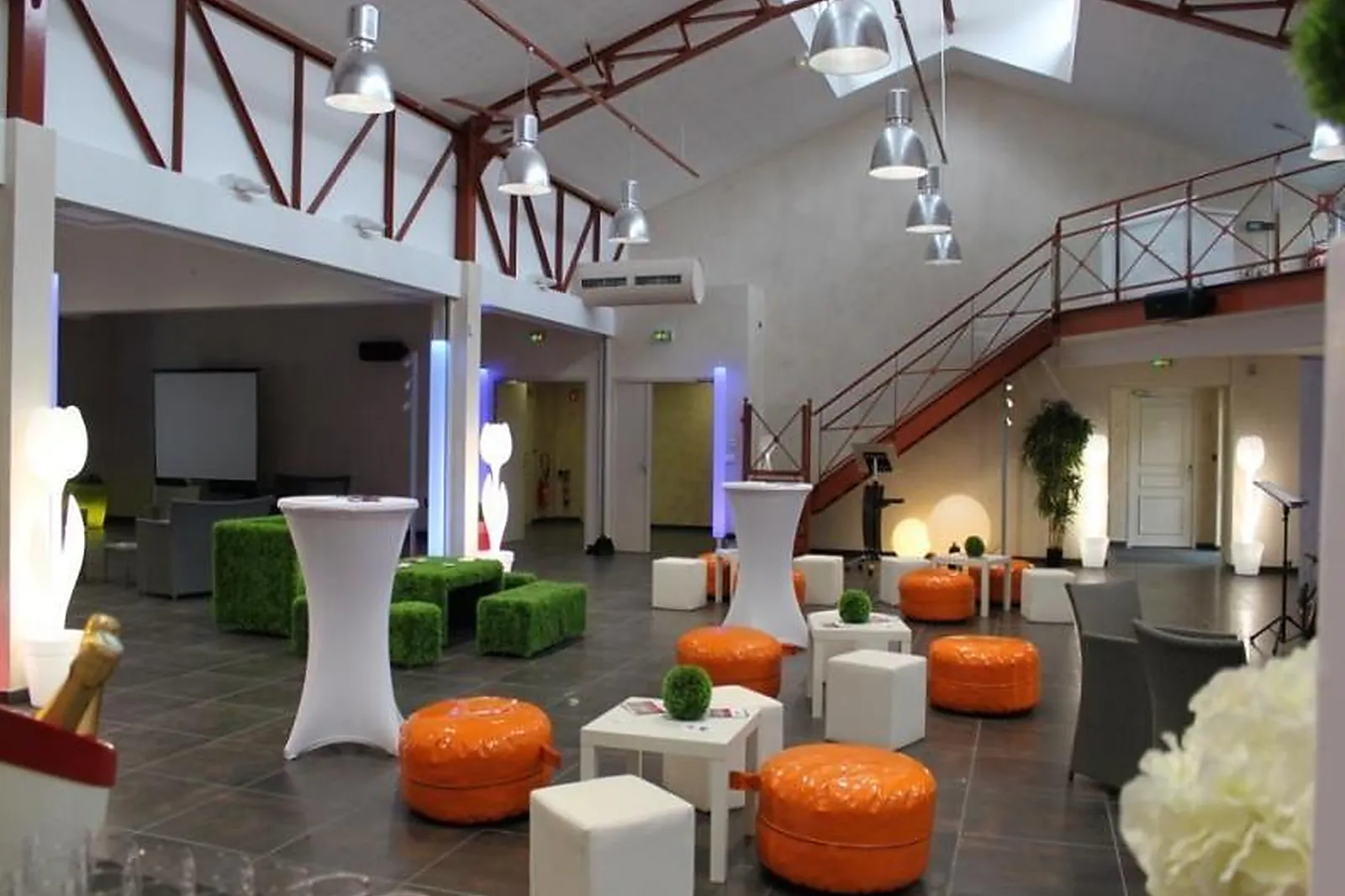 Lieux événementiels, LA CLOSERIE ET L'ATELIER HOCHE