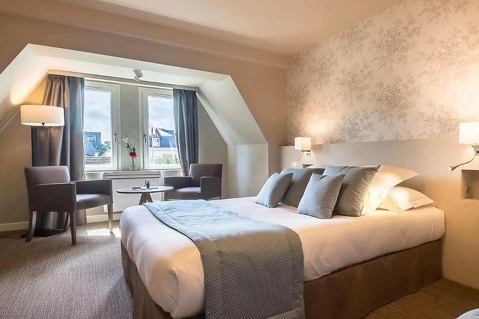 Lieux événementiels, LA CLOSERIE ET L'ATELIER HOCHE