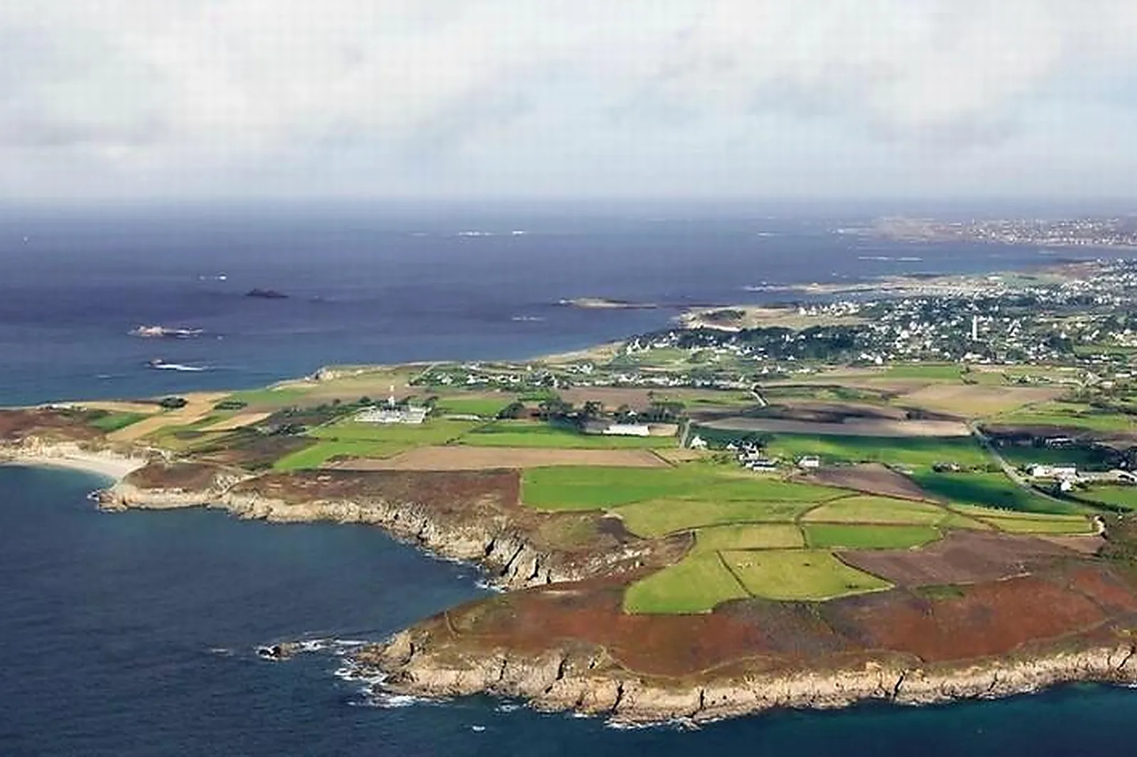 Lieux événementiels, LA COLONIE DE TREZIEN