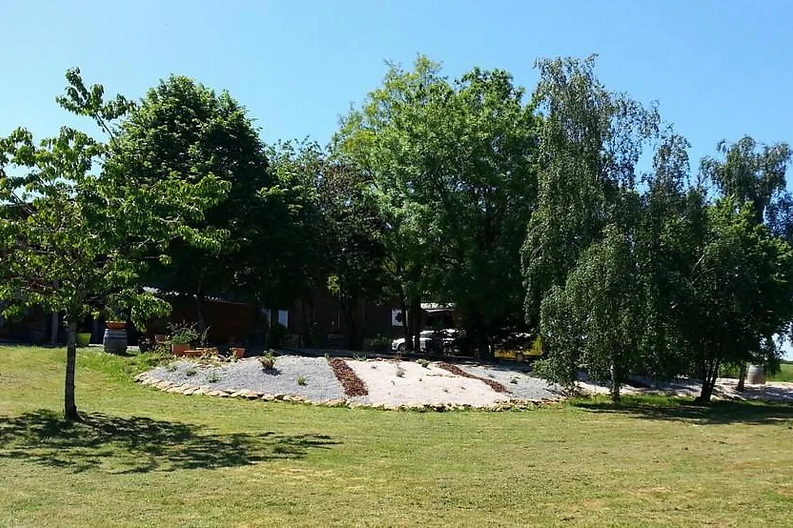 Lieux événementiels, LA COMBE D'ÉTÉ