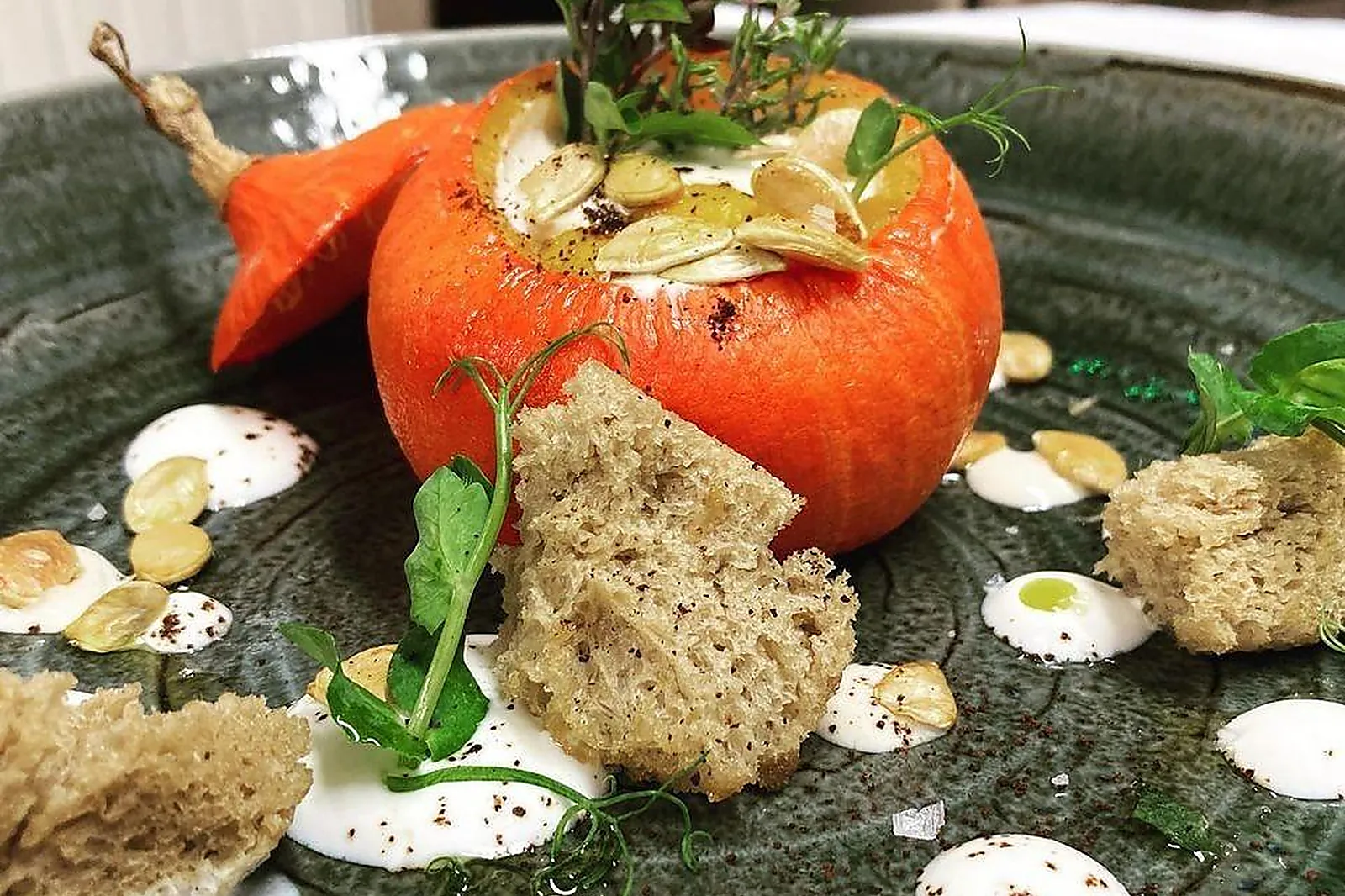 Lieux événementiels, LA COMÉDIE DU VIN