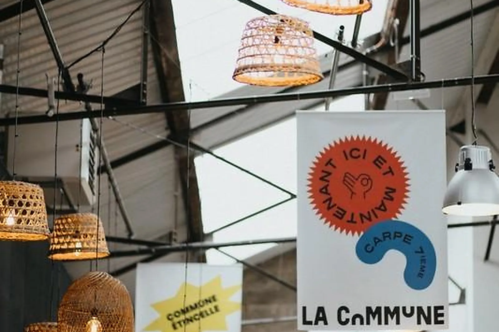 Lieux événementiels, LA COMMUNE