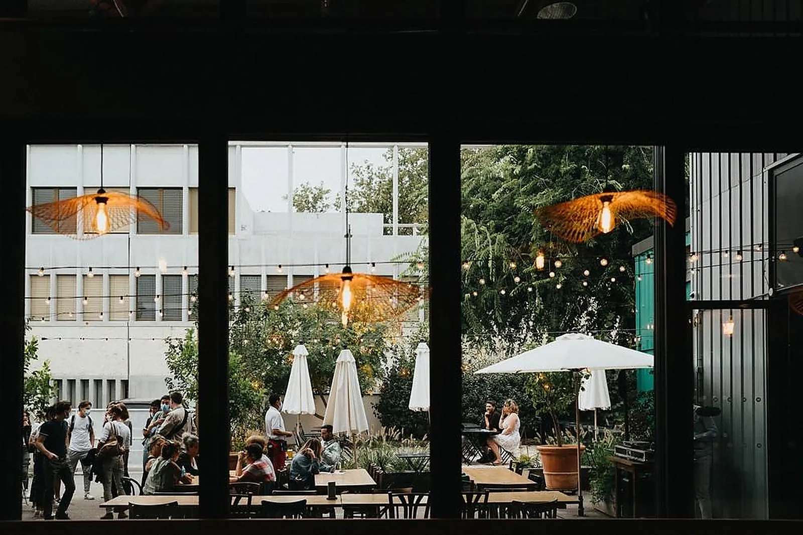 Lieux événementiels, LA COMMUNE