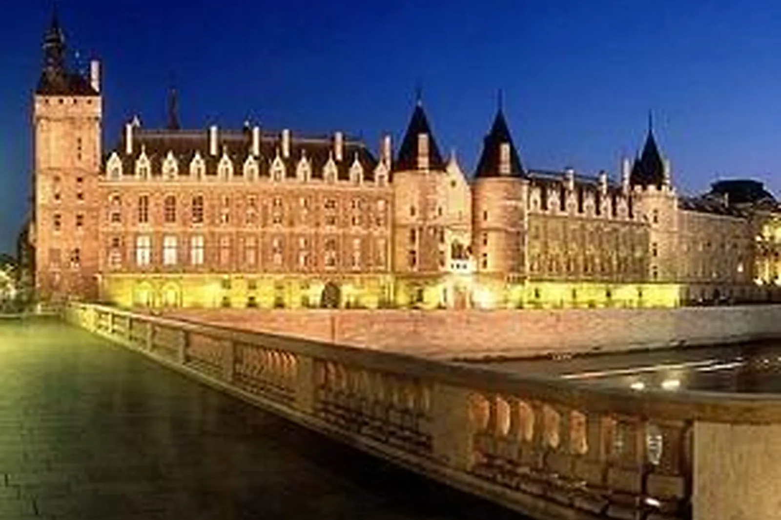 Lieux événementiels, LA CONCIERGERIE PARIS