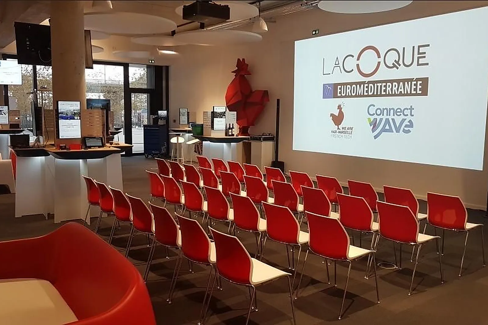 Lieux événementiels, LA COQUE