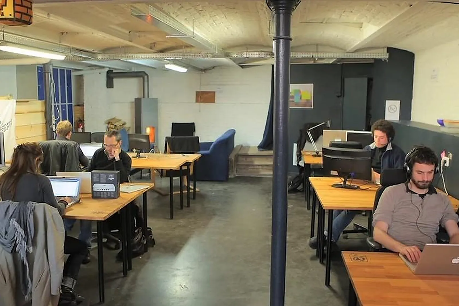 Lieux événementiels, LA COROUTINE