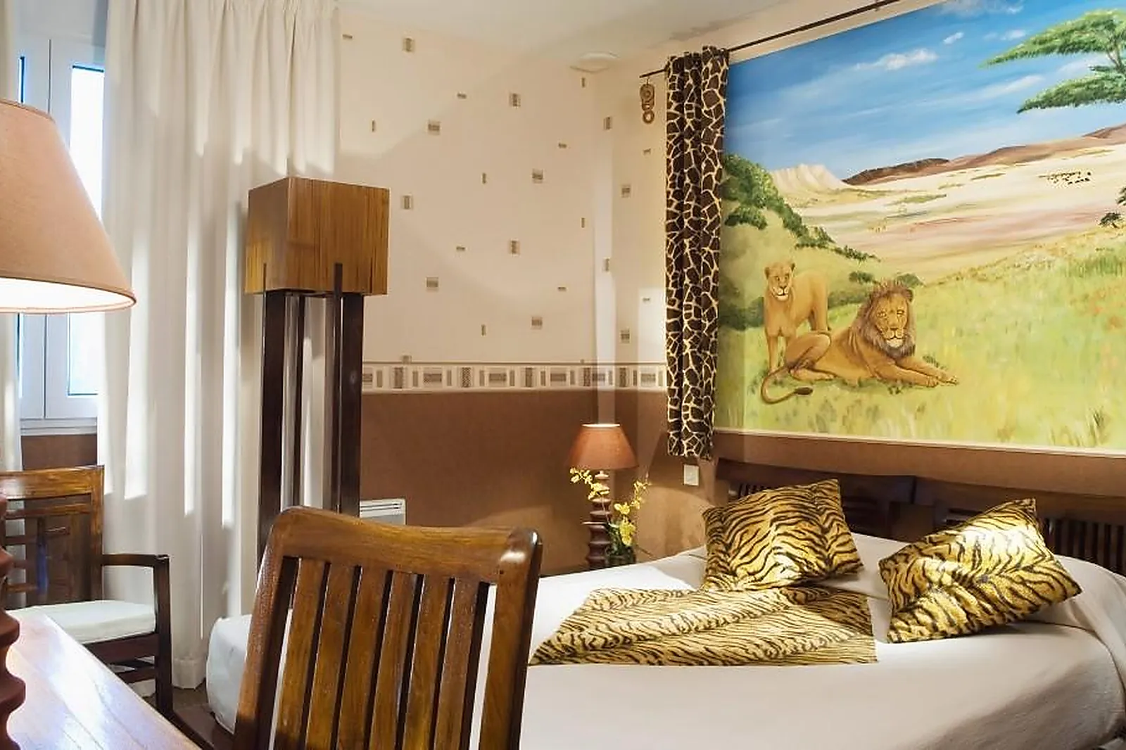 Lieux événementiels, LA COUR CARRÉE