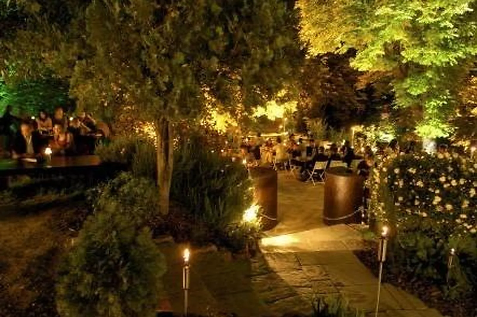 Lieux événementiels, LA COUR DES GRANDS