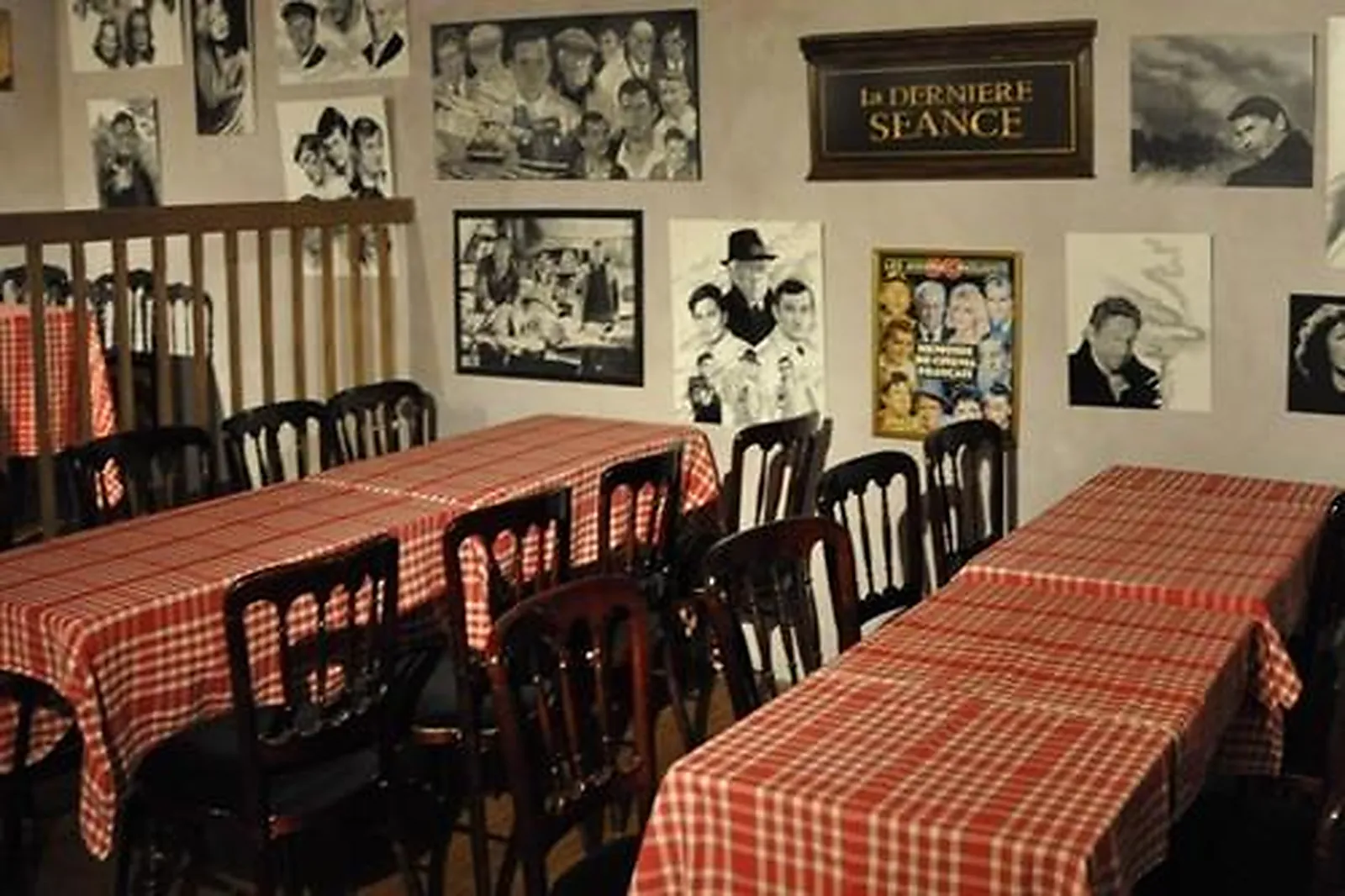 Lieux événementiels, LA COUR DES MIRAGES