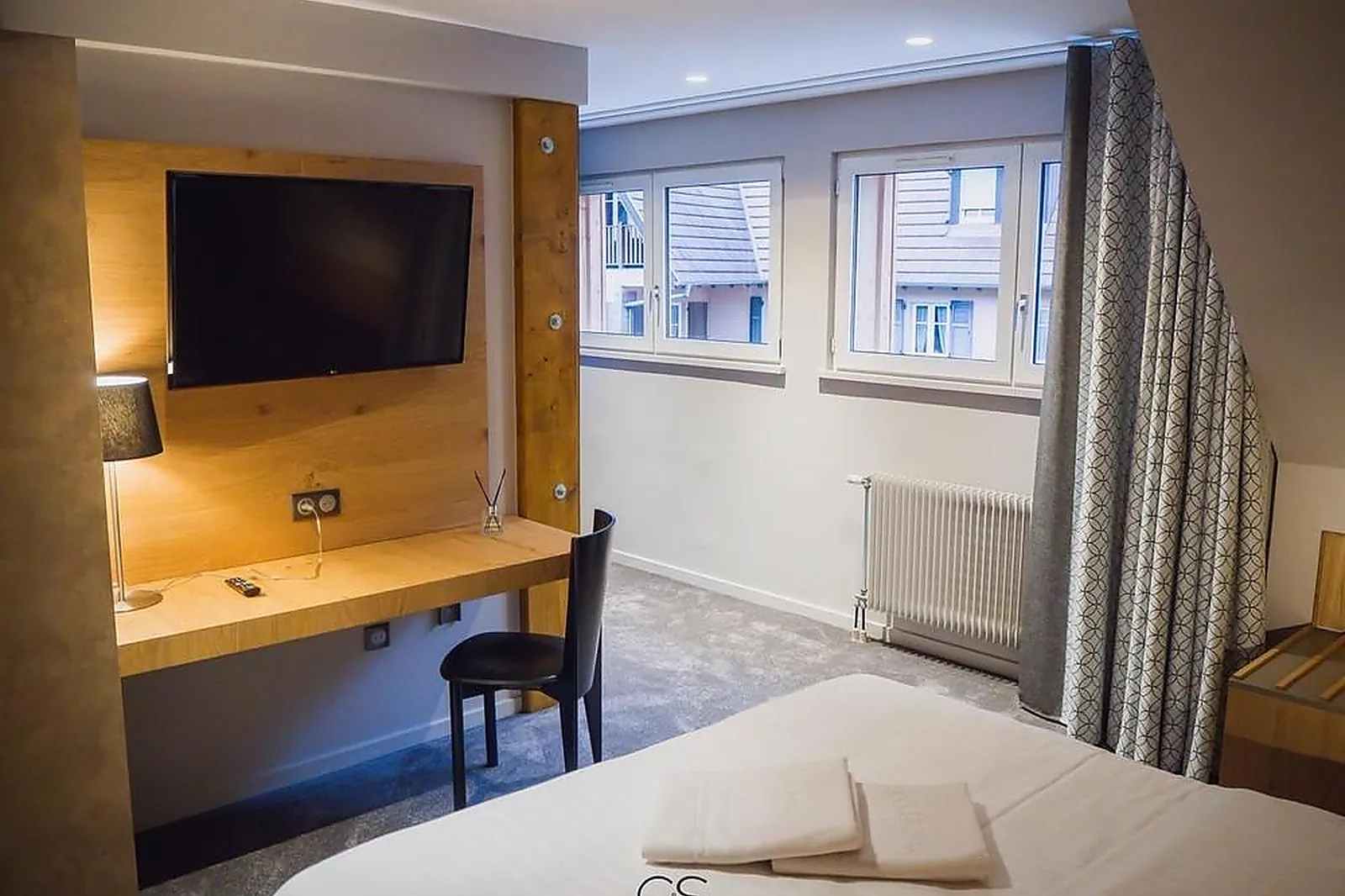 Lieux événementiels, LA COURONNE BY K