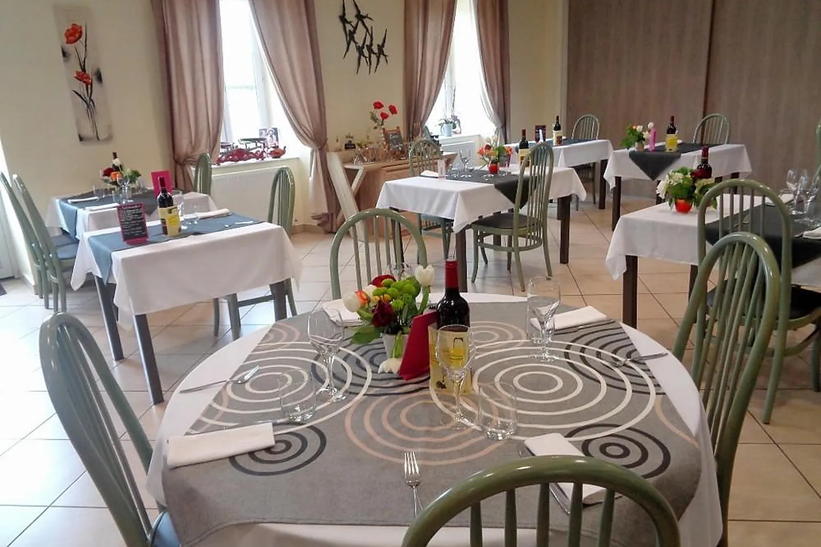 Lieux événementiels, LA CROISÉE DES CHEMINS