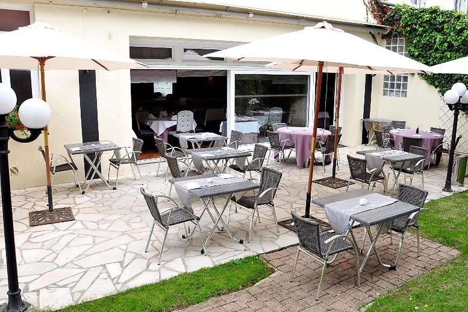 Lieux événementiels, LA CROIX COUVERTE