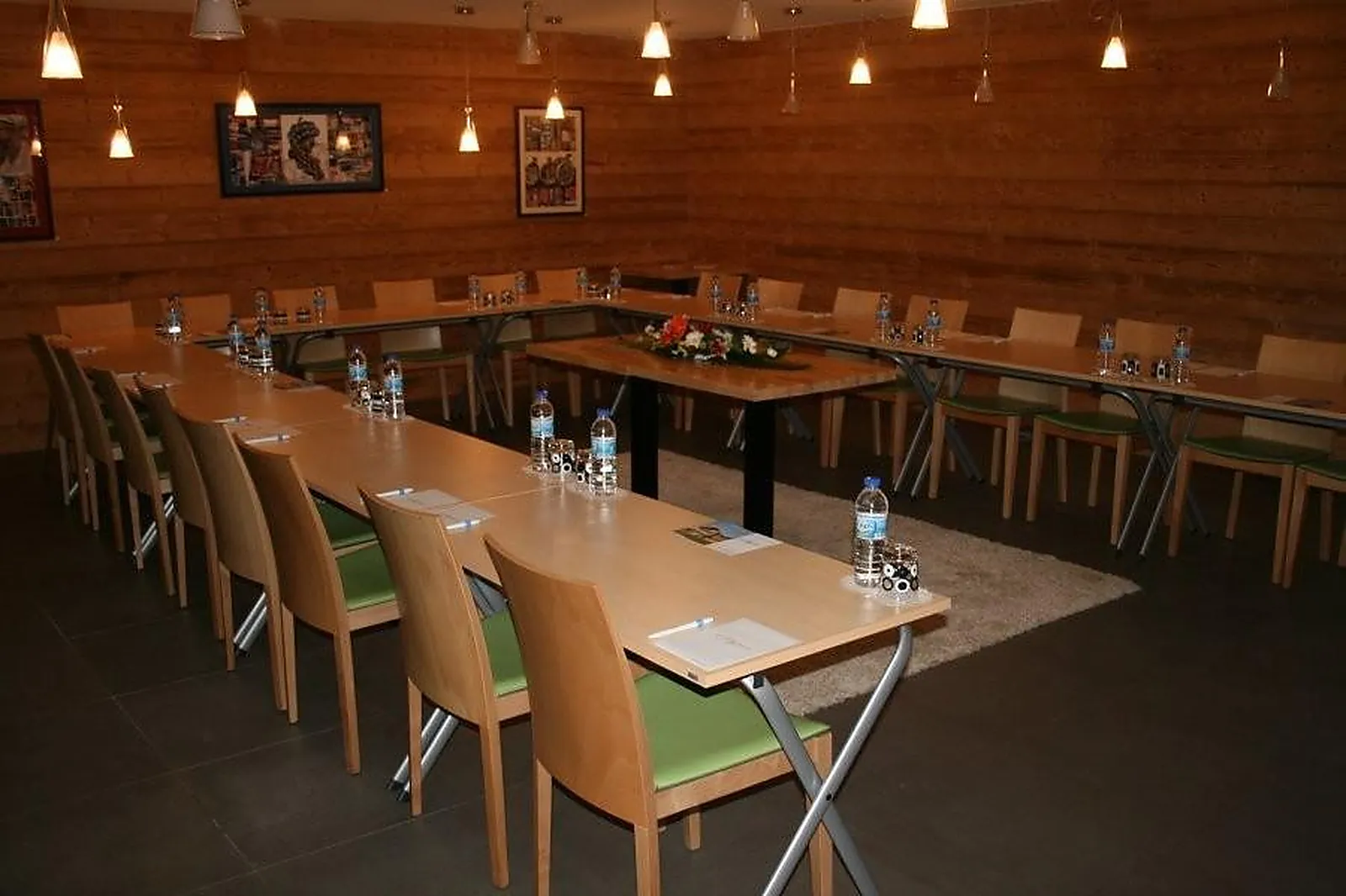 Lieux événementiels, LA CROIX DE SAVOIE ET SPA