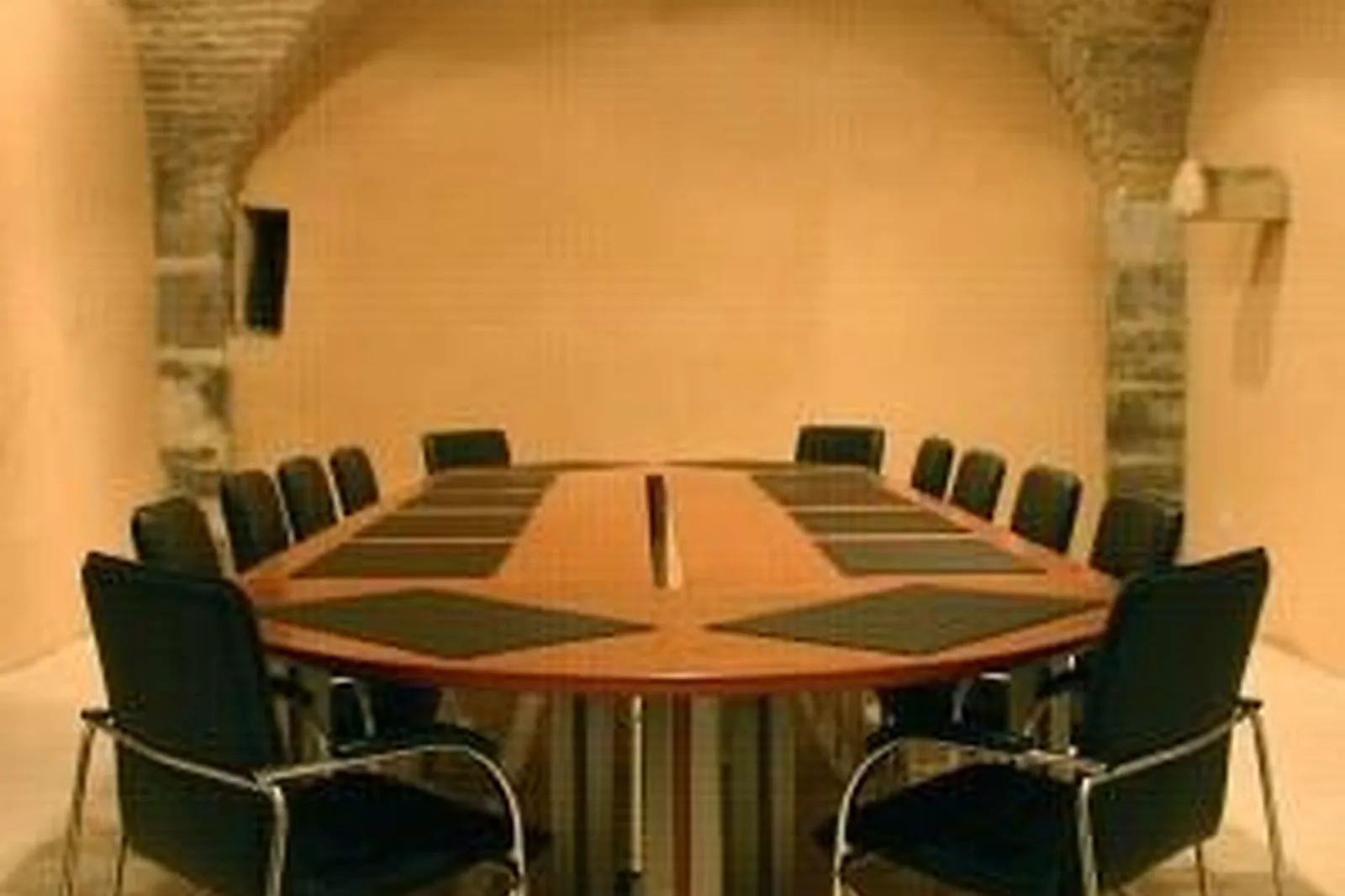 Lieux événementiels, LA DAME D'AQUITAINE