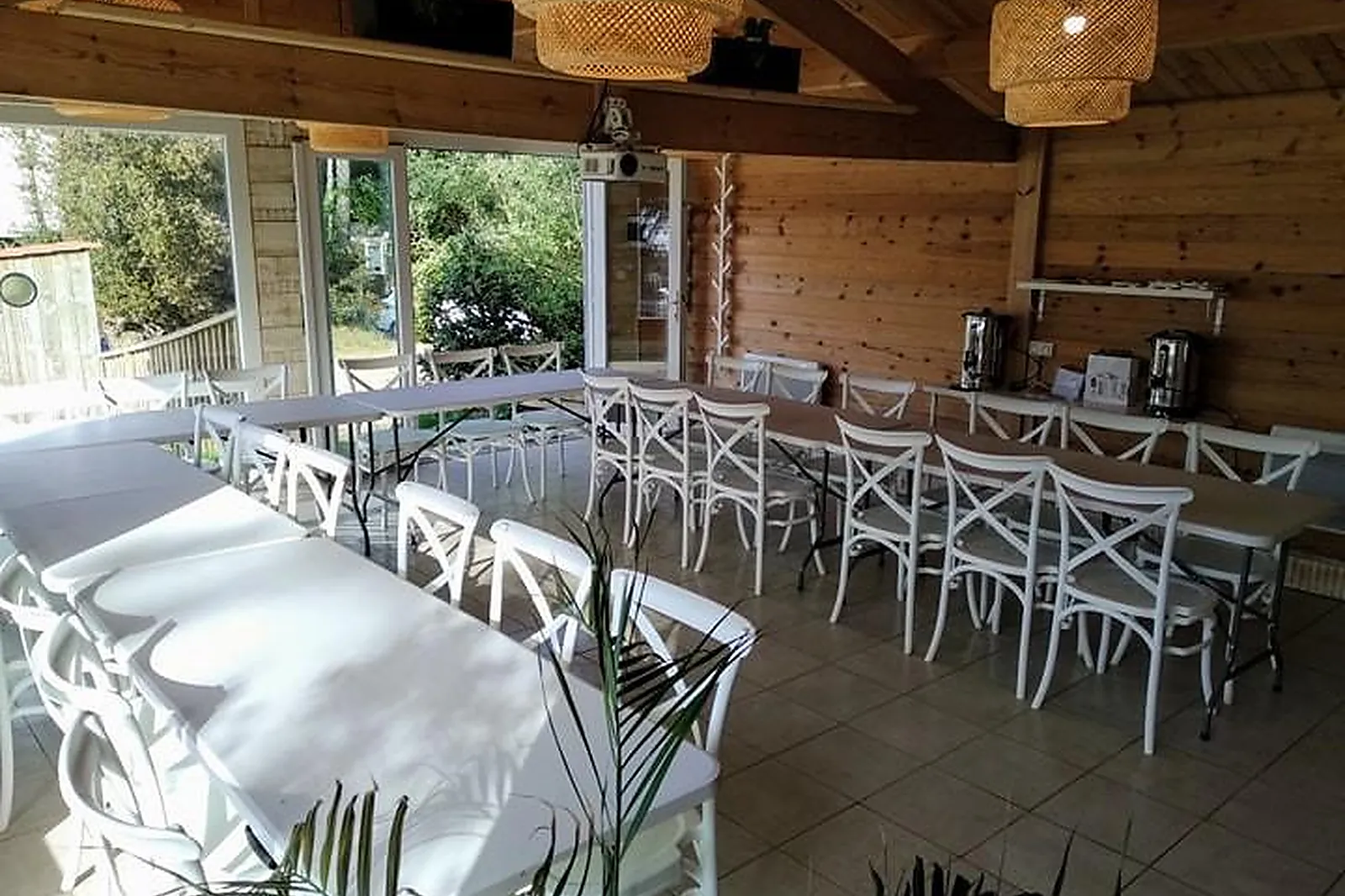 Lieux événementiels, LA DUNE DE JADE