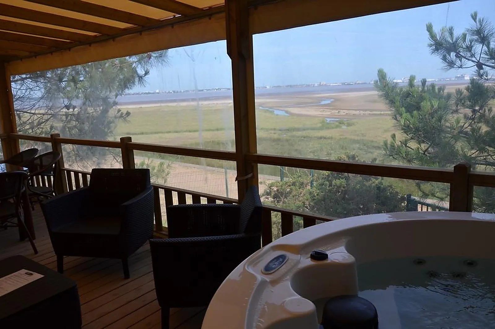 Lieux événementiels, LA DUNE DE JADE