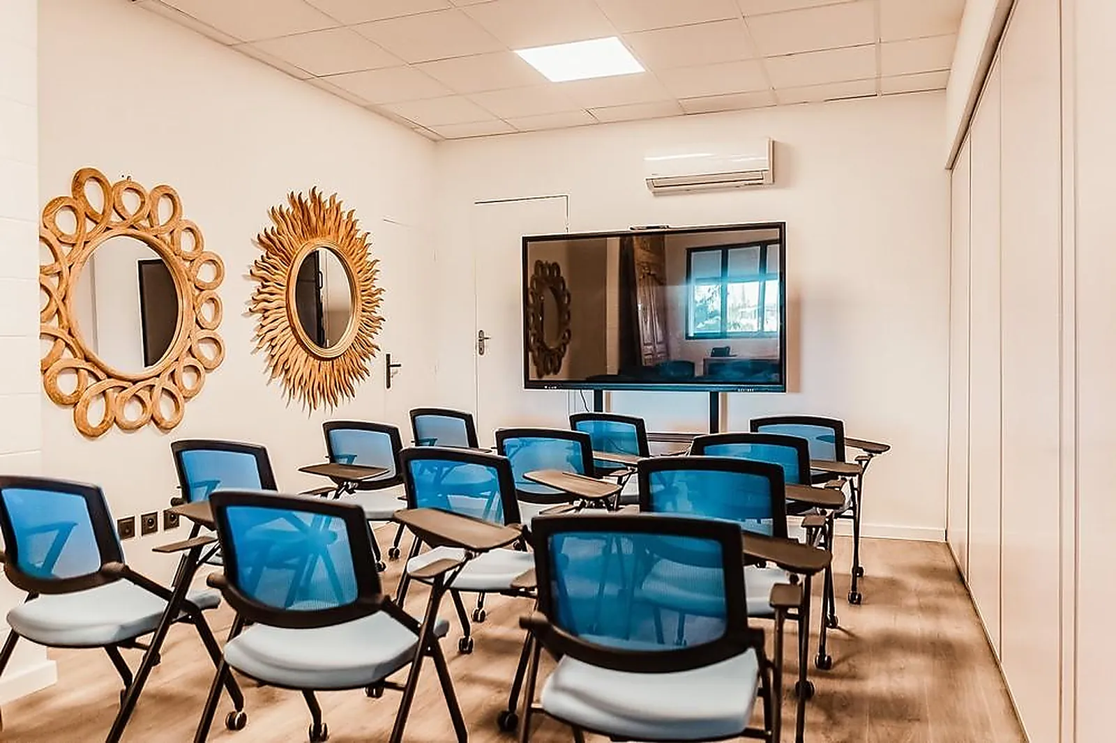 Lieux événementiels, LA FABRI'C BY ADOPTE UN TOIT