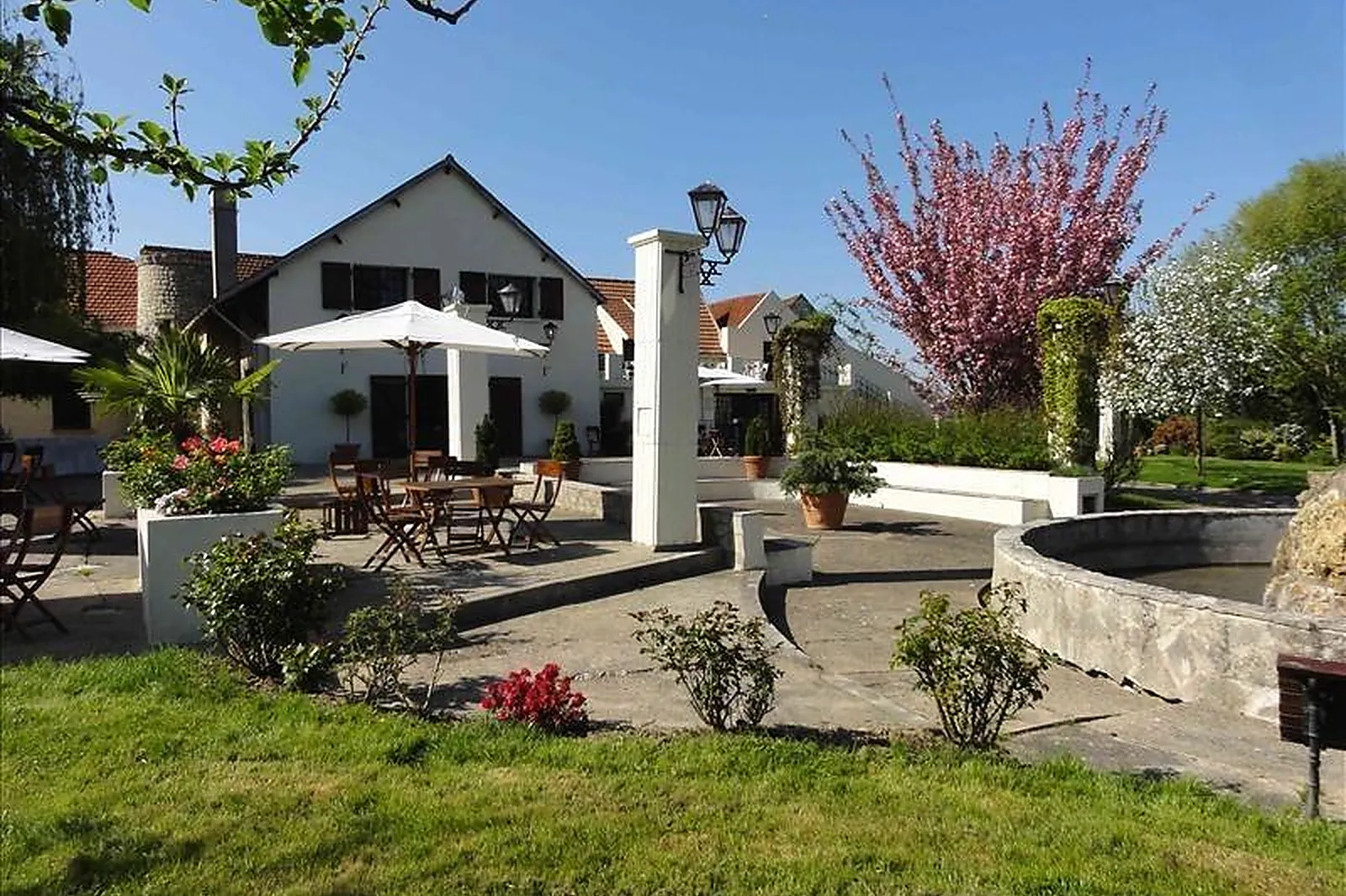 Lieux événementiels, LA FERME AUX SAULES