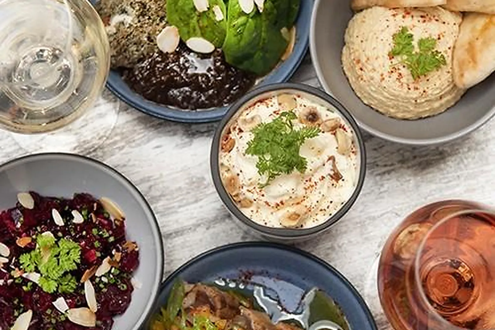 Lieux événementiels, LA FERME CHAPOUTON