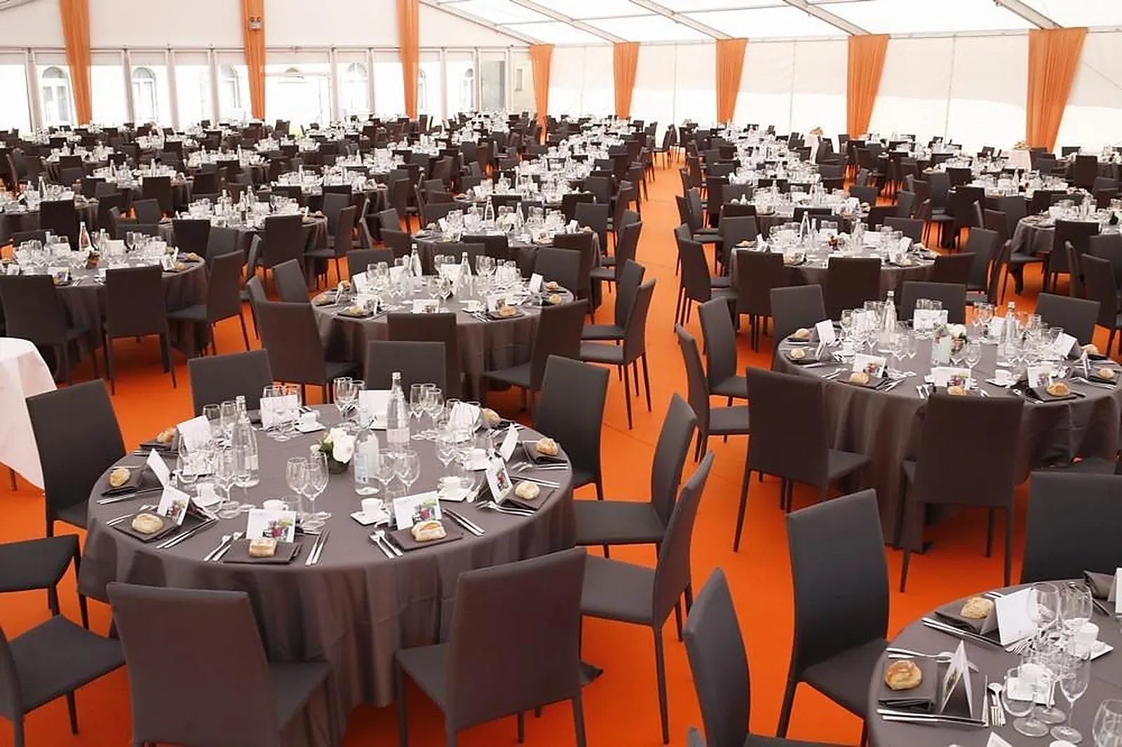 Lieux événementiels, LA FERME DU MANET