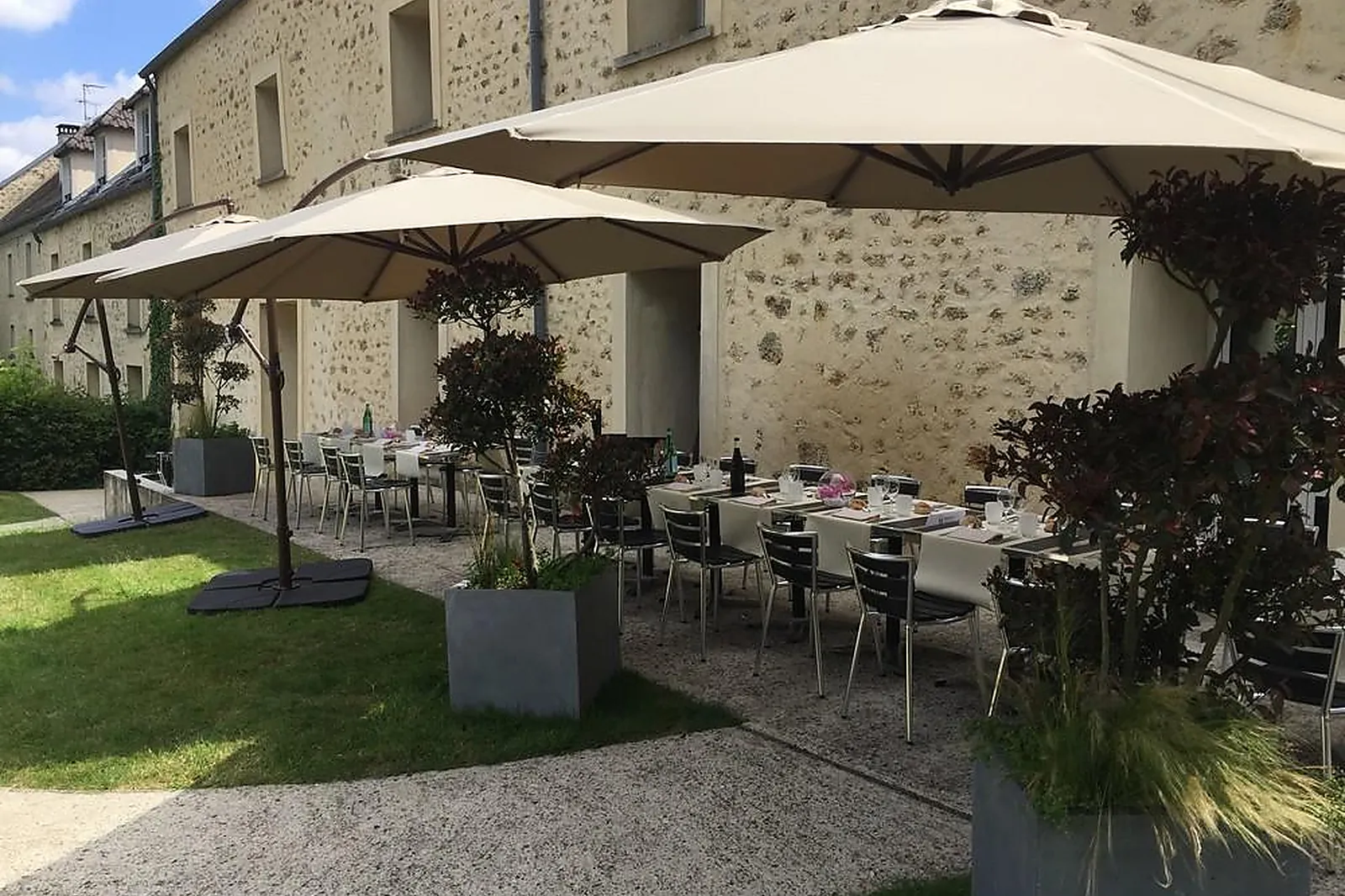 Lieux événementiels, LA FERME DU MANET