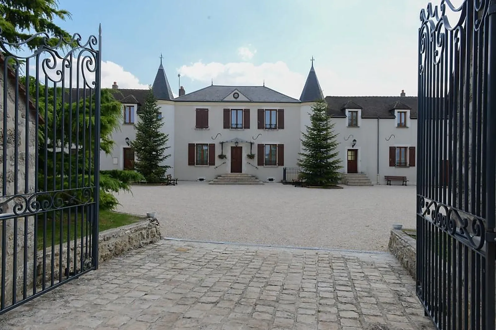 Lieux événementiels, LA FERME SAINT PIERRE