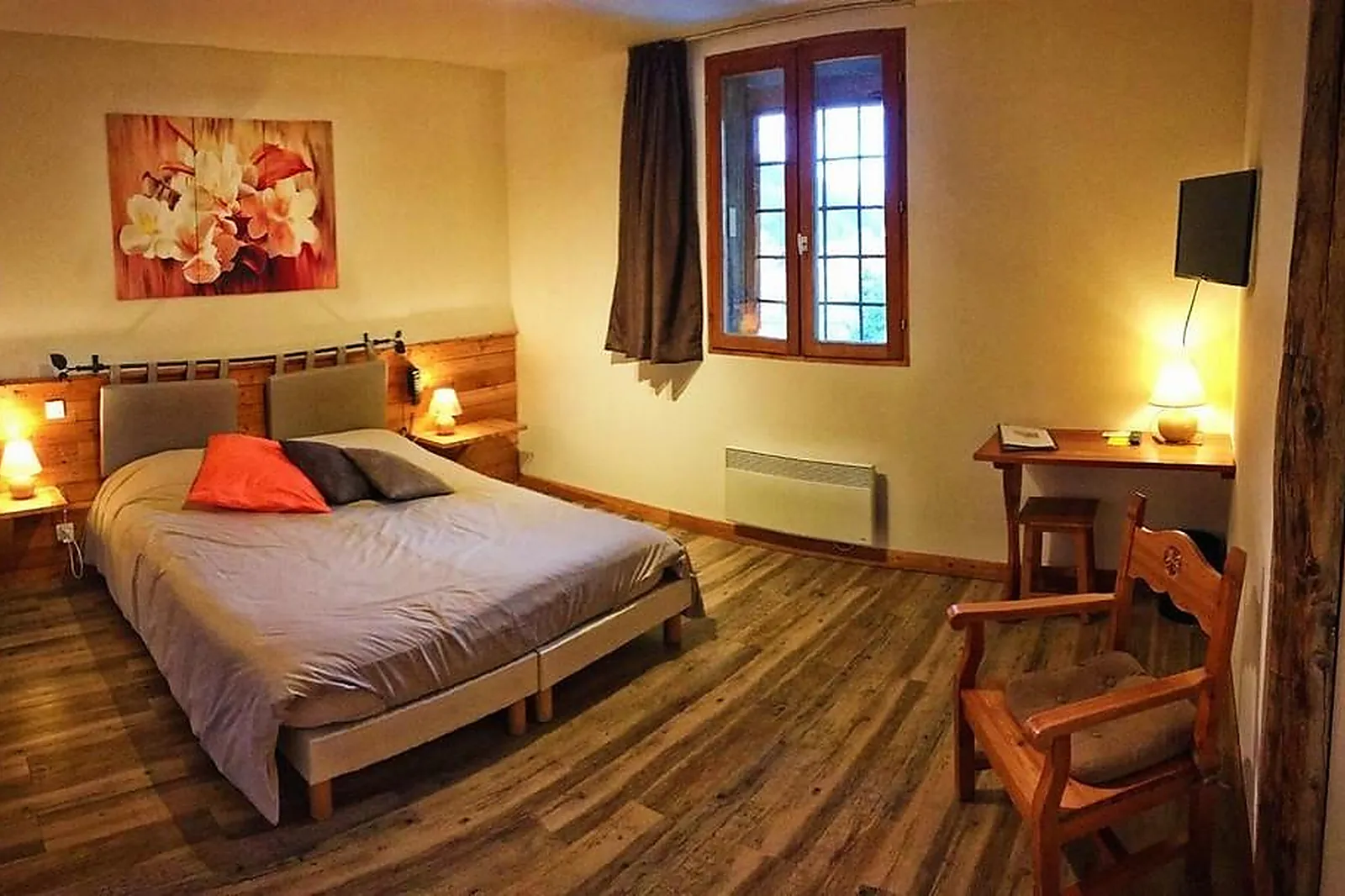 Lieux événementiels, LA FERME DE L'IZOARD