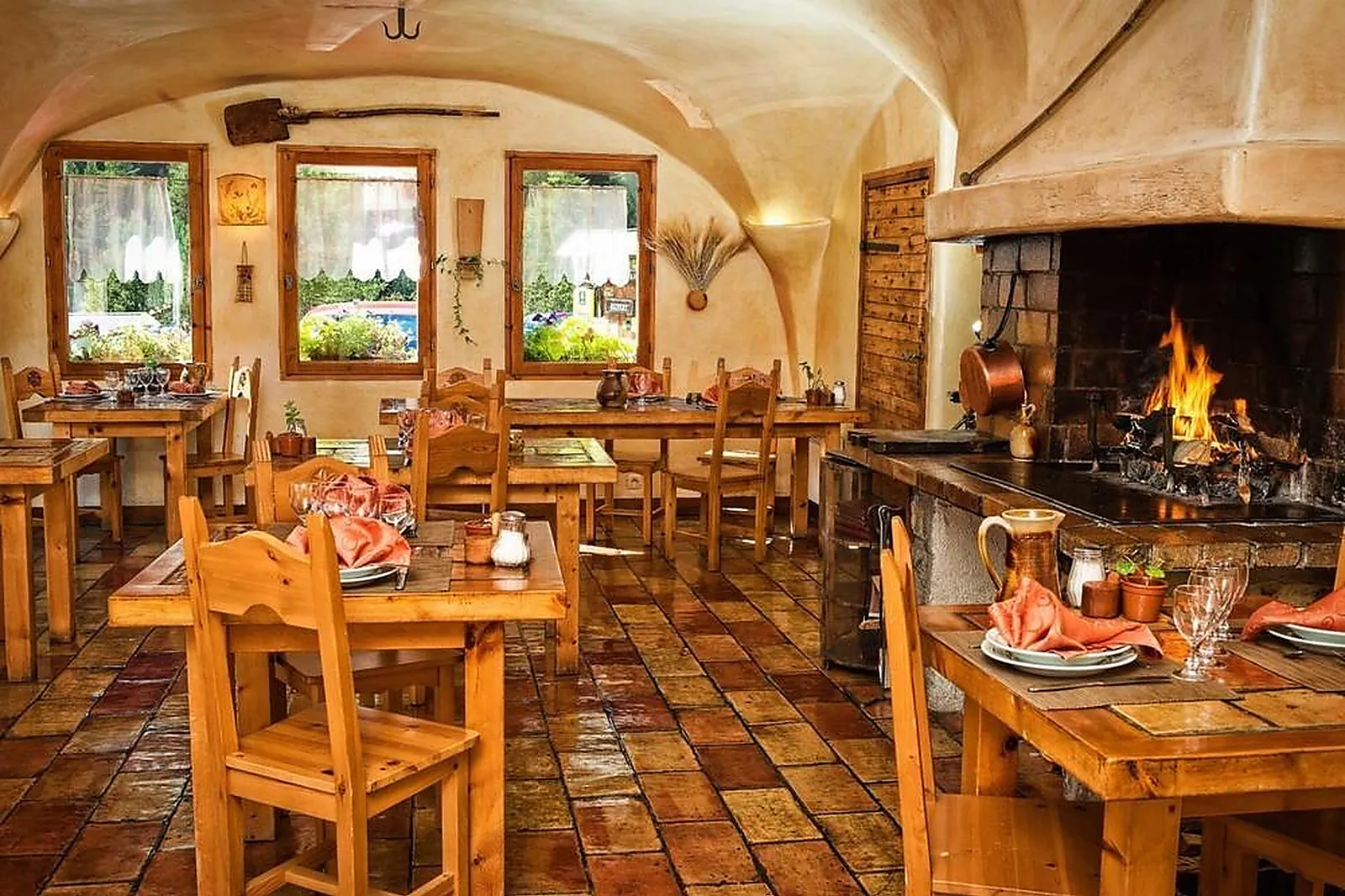 Lieux événementiels, LA FERME DE L'IZOARD