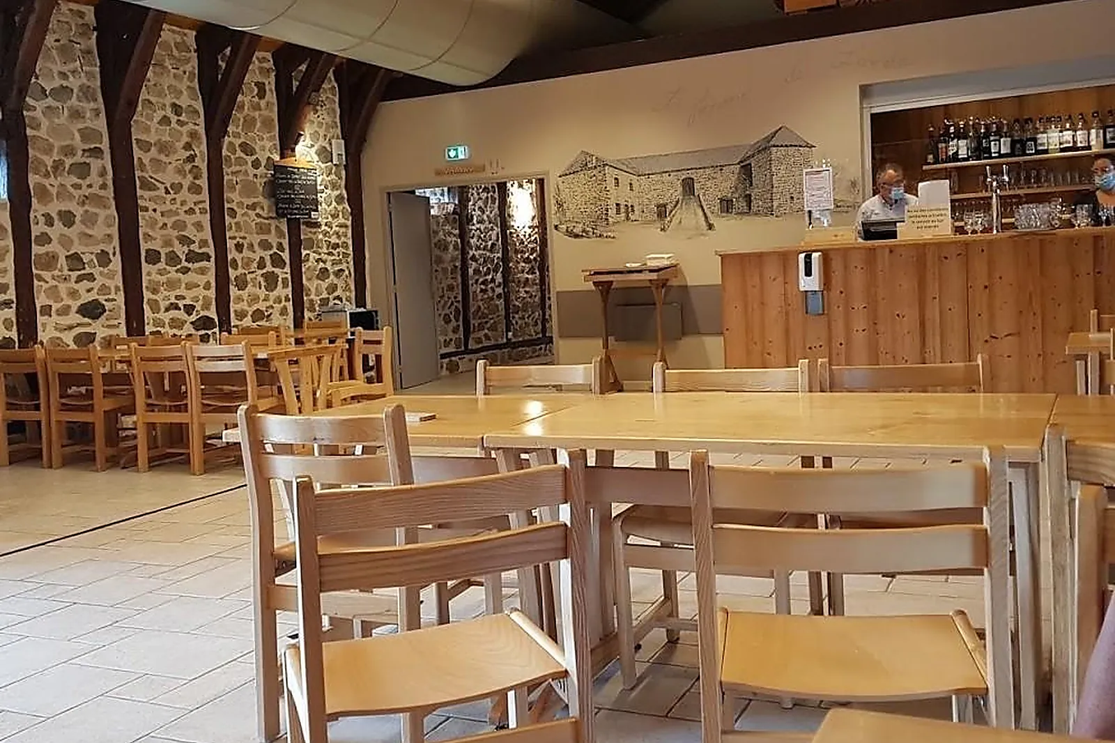 Lieux événementiels, LA FERME DE LAVÉE