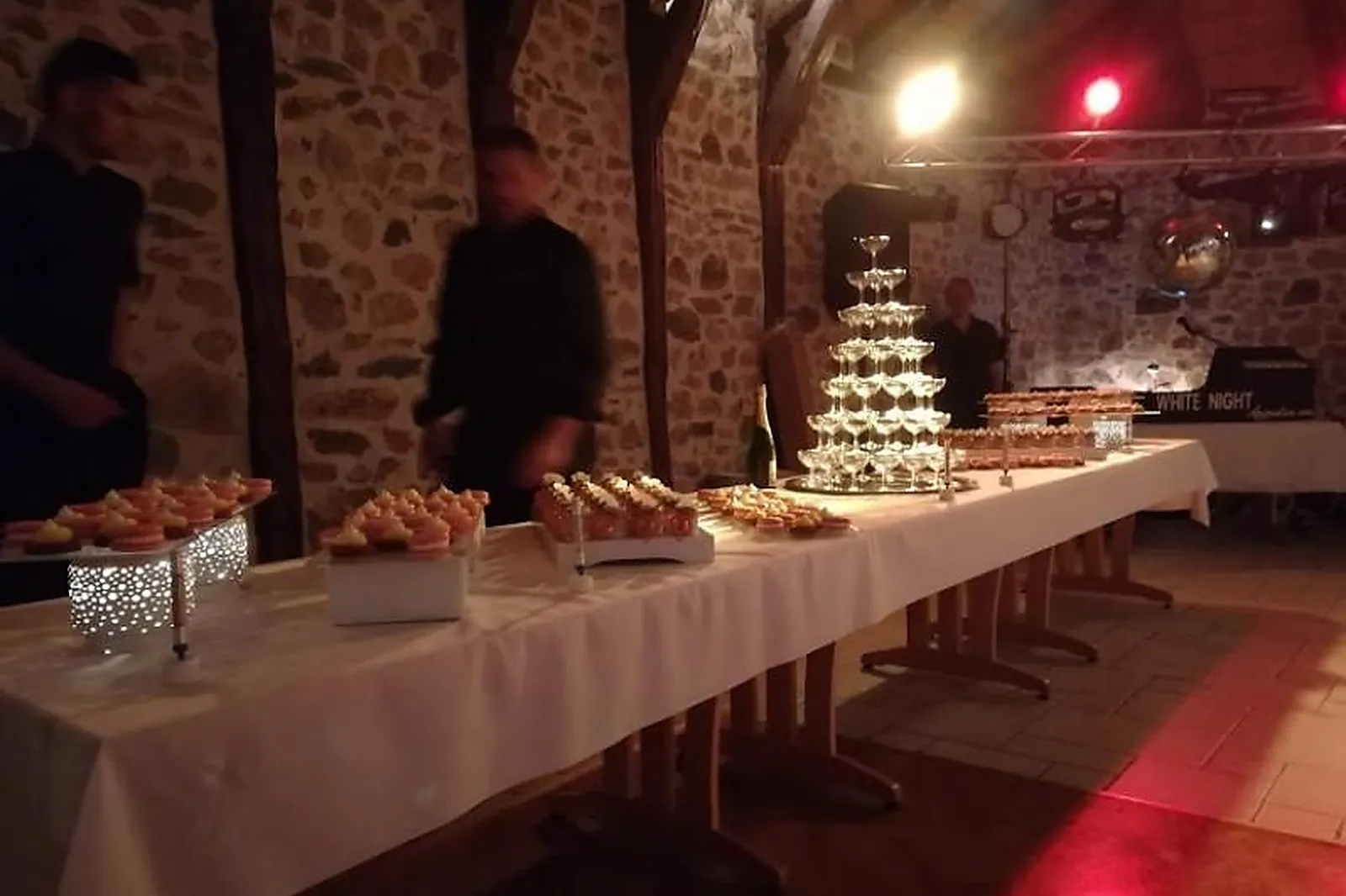 Lieux événementiels, LA FERME DE LAVÉE