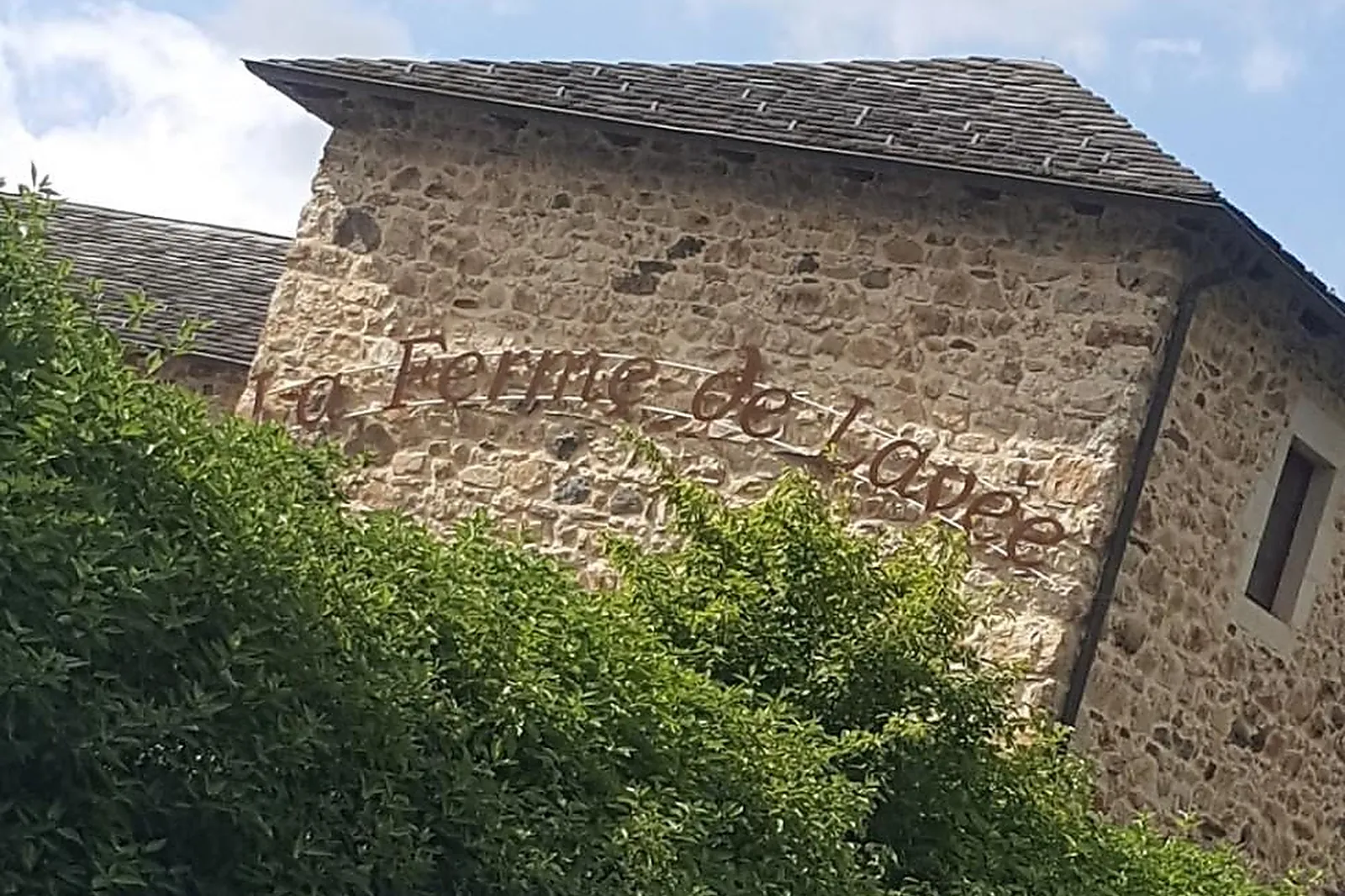 Lieux événementiels, LA FERME DE LAVÉE
