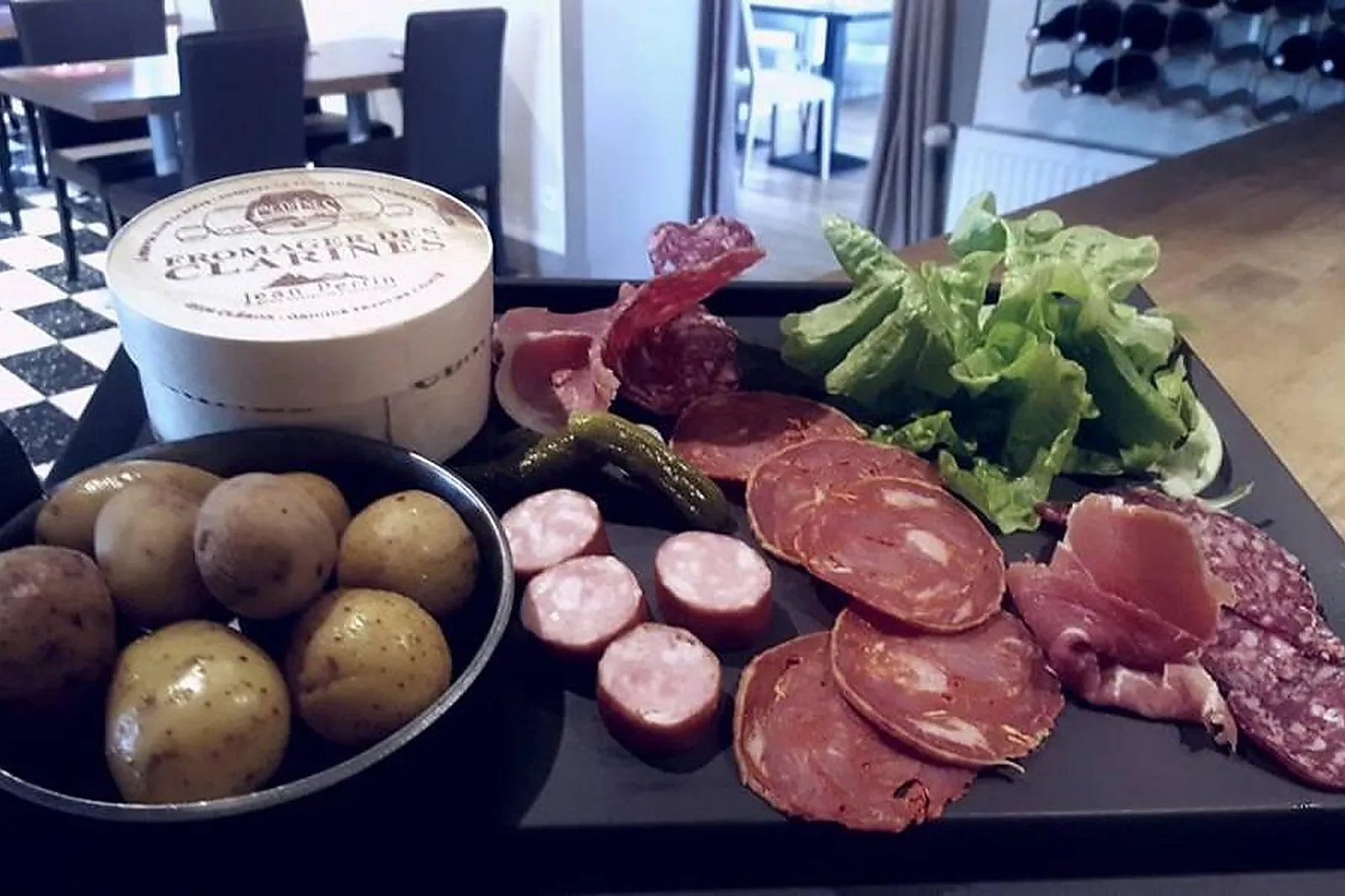 Lieux événementiels, LA FERME DES 3 LOUCHES