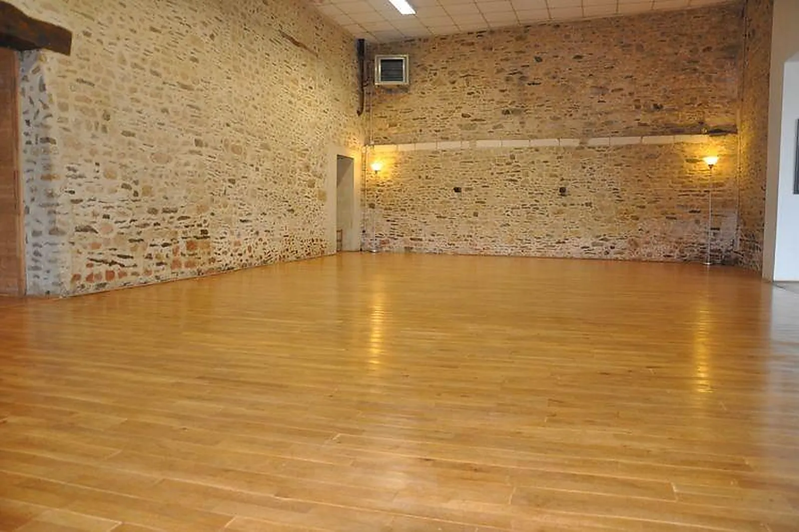 Lieux événementiels, LA FERME DES EPIS